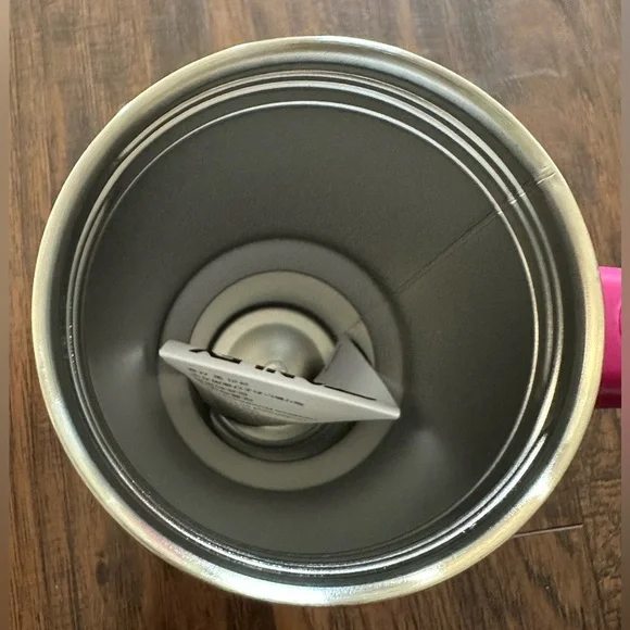 Stanley Quencher H2.0 FlowState 40 oz Tumbler – Flamingo Pink - Picture 6 of 13